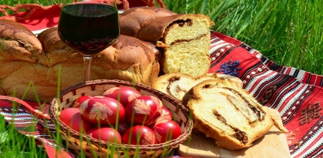 Mesaje Felicitari personalizate de Paștele Catolic